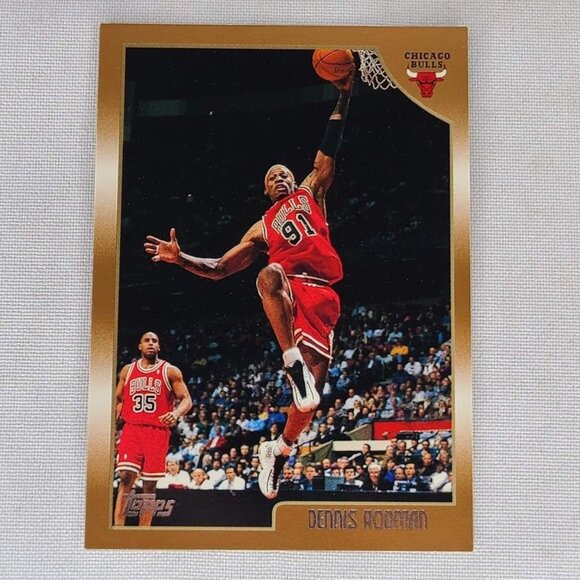 1998-99 Topps NBA Basketball #109 Dennis Rodman Chicago Bulls - Picture 3 of 4